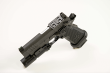 Load image into Gallery viewer, DYNAMIC OPTIC SOLUTION PLATE